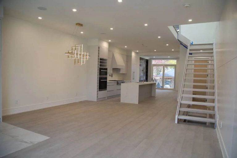 31. Custom home interior finishing