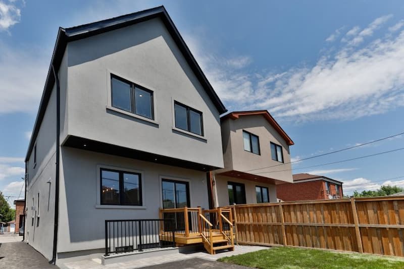 custom home builders in etobicoke