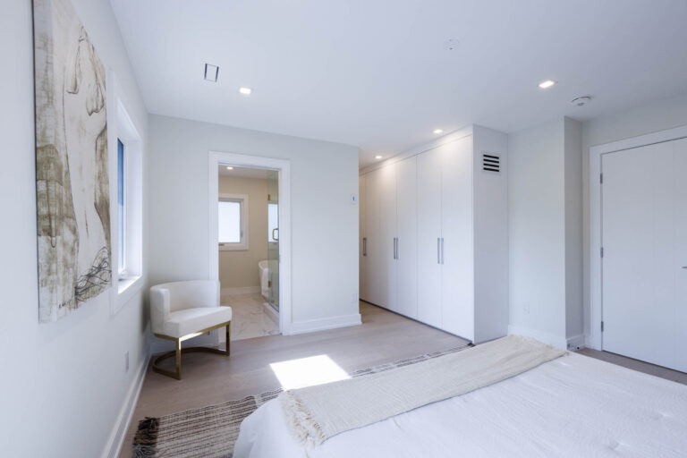 Modern-Bedroom-Interior-Design