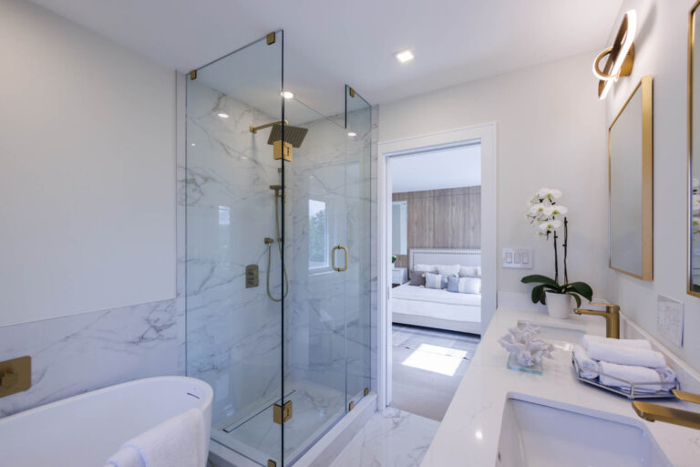 Stylish-Bathroom-Shower-Space